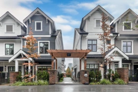 204 678 Fairview Street, Coquitlam, BC