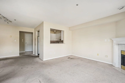 Breakfast Nook Photo of 304 1989 W 1st Avenue, Vancouver, BC