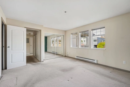 Office / Den Photo of 304 1989 W 1st Avenue, Vancouver, BC