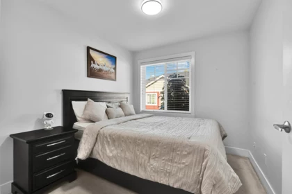 Entry Foyer Photo of 121 13898 64 Avenue, Surrey, BC