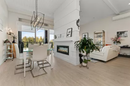 Front exterior of 604 45745 Watson Road, Chilliwack, BC