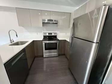 103 10688 140 Street, Surrey, BC
