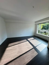 103 10688 140 Street, Surrey, BC