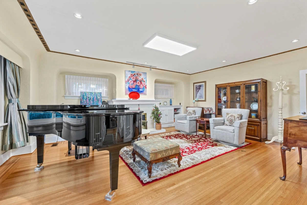 Exterior Rear Photo of 4069 W 14th Avenue, Vancouver, BC