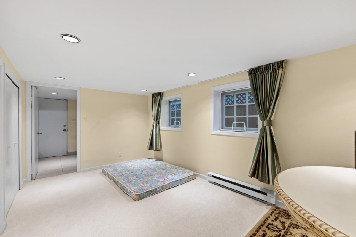 Outdoor Deck Photo of 4069 W 14th Avenue, Vancouver, BC