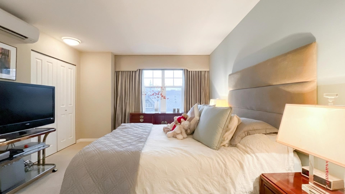 Bedroom 2 Photo of 5611 Willow Street, Vancouver, BC