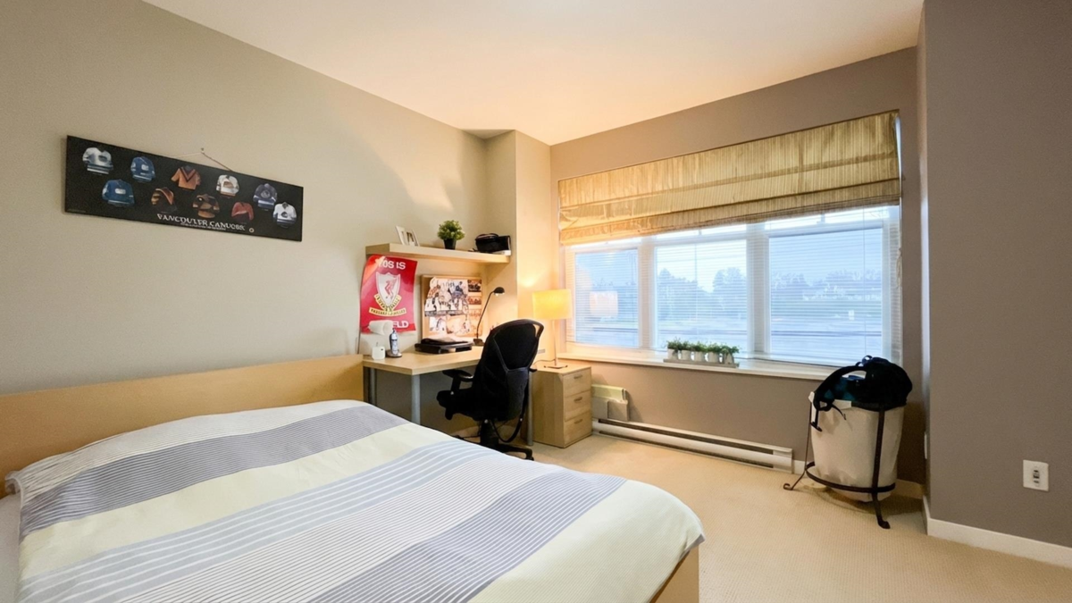 Guest Bathroom Photo of 5611 Willow Street, Vancouver, BC