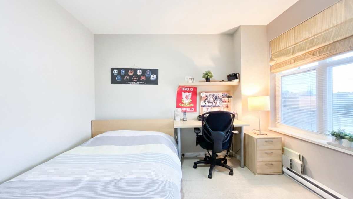 Powder Room Photo of 5611 Willow Street, Vancouver, BC