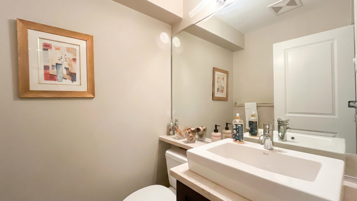 Staircase Photo of 5611 Willow Street, Vancouver, BC