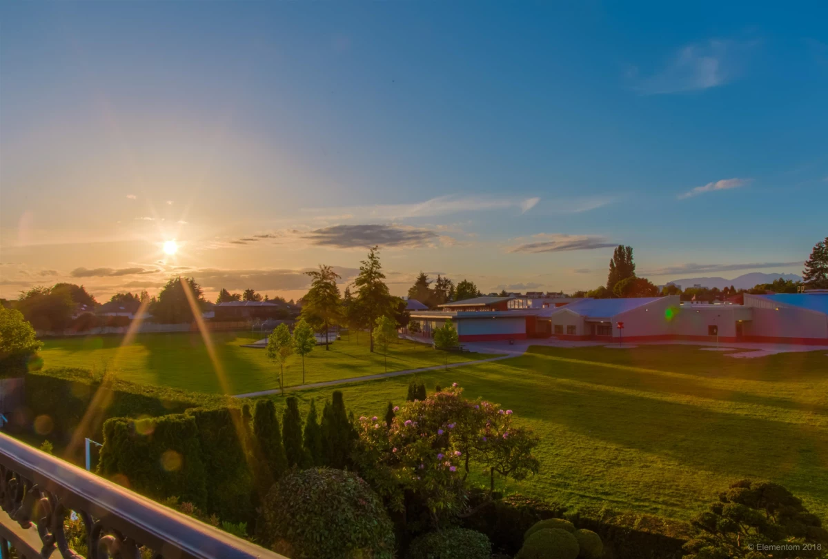 Laundry Room Photo of 7531 Sunnybank Avenue, Richmond, BC