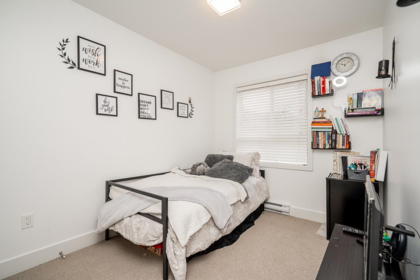 Bedroom 3 Photo of 8 1938 North Parallel Road, Abbotsford, BC