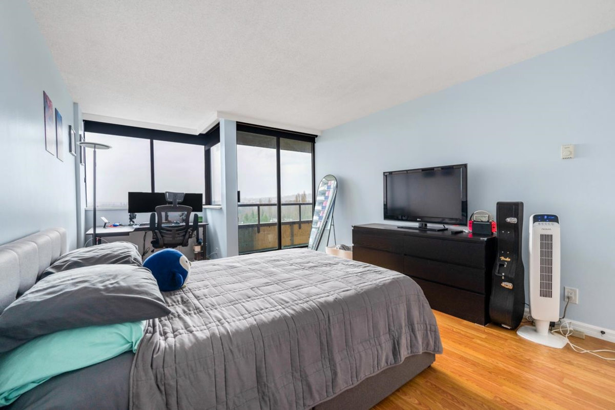 Bedroom 2 Photo of 1205 3970 Carrigan Court, Burnaby, BC