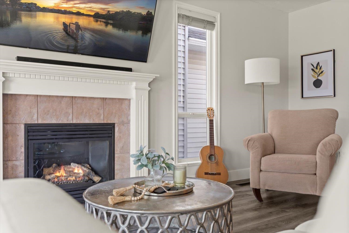 Breakfast Nook Photo of 5690 Lindys Drive, Chilliwack, BC