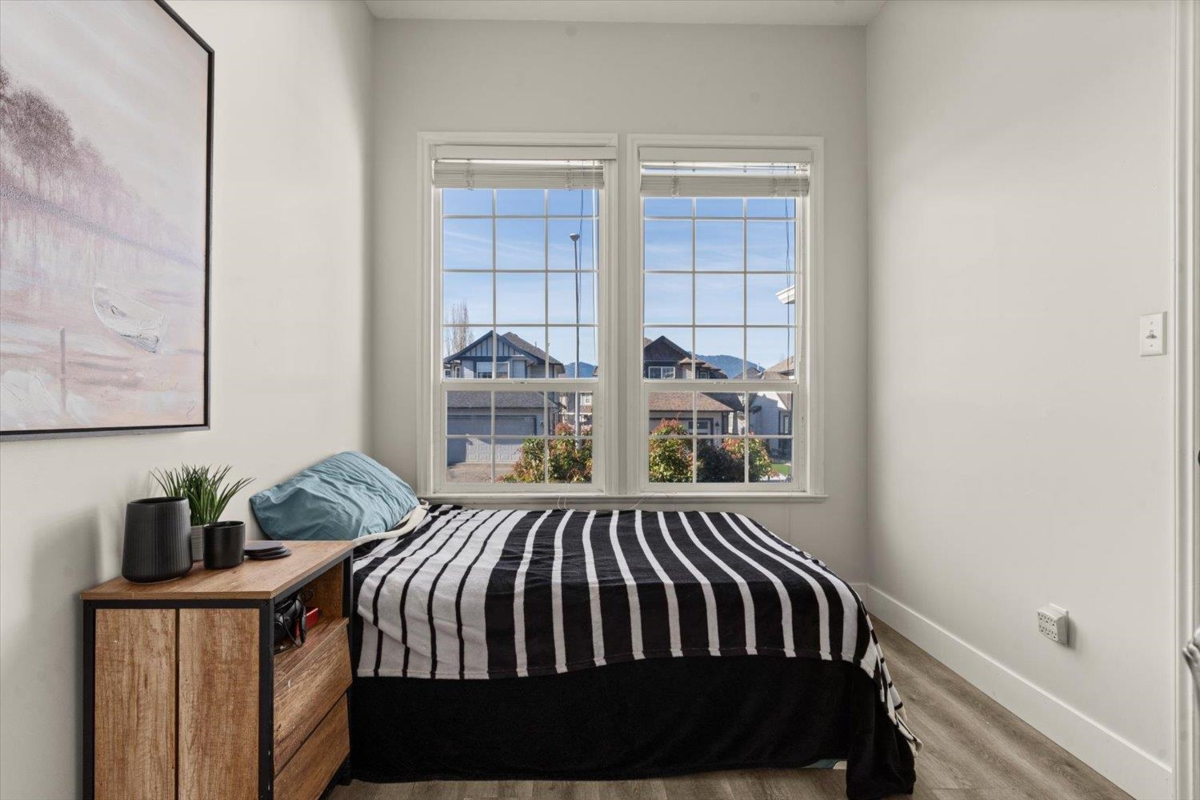 Hallway Photo of 5690 Lindys Drive, Chilliwack, BC