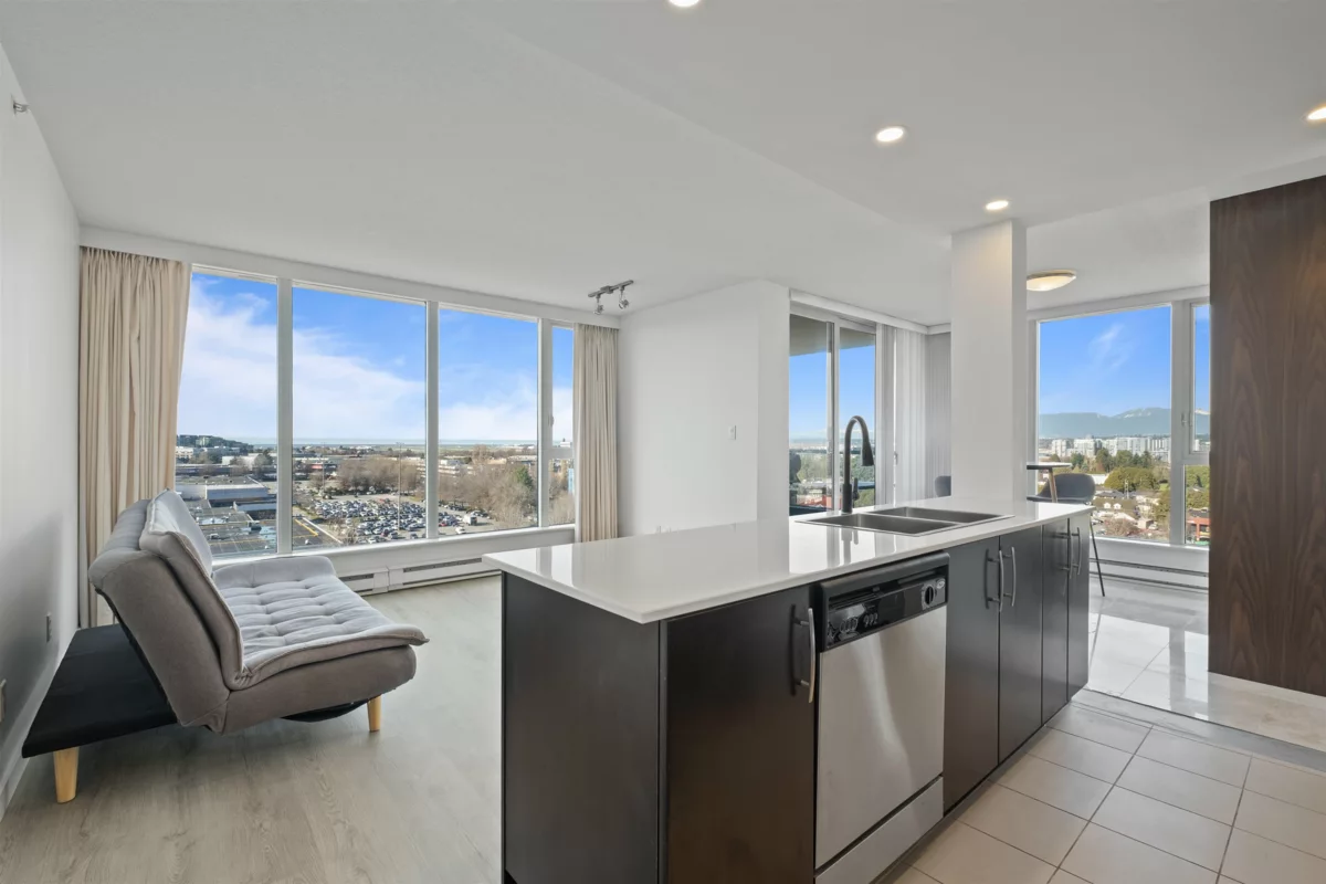 Primary Bedroom Photo of 1601 5088 Kwantlen Street, Richmond, BC