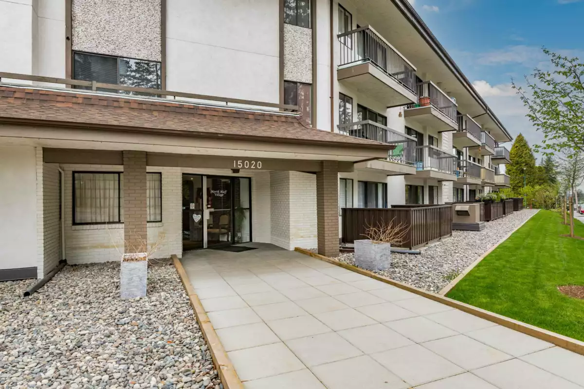 Aerial View of 218 15020 North Bluff Road, White Rock, BC