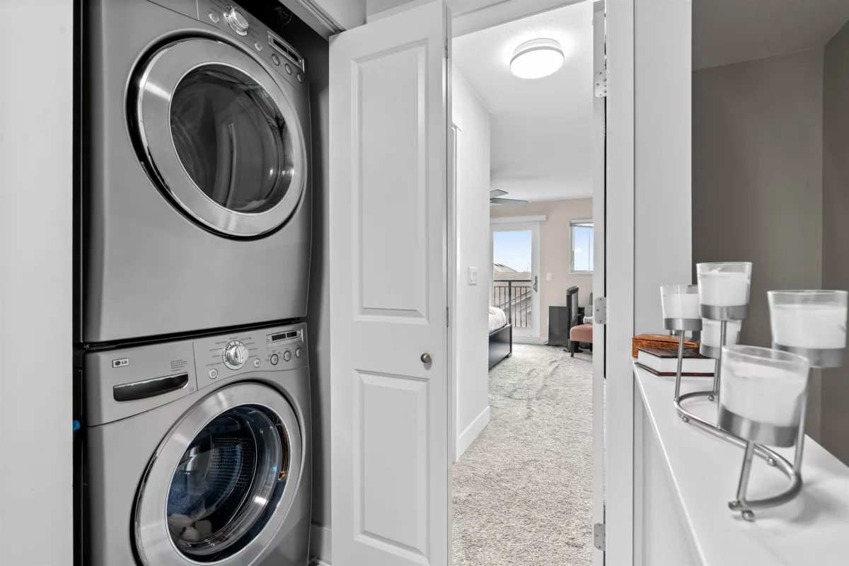 Hallway Photo of 3 20326 68 Avenue, Langley, BC