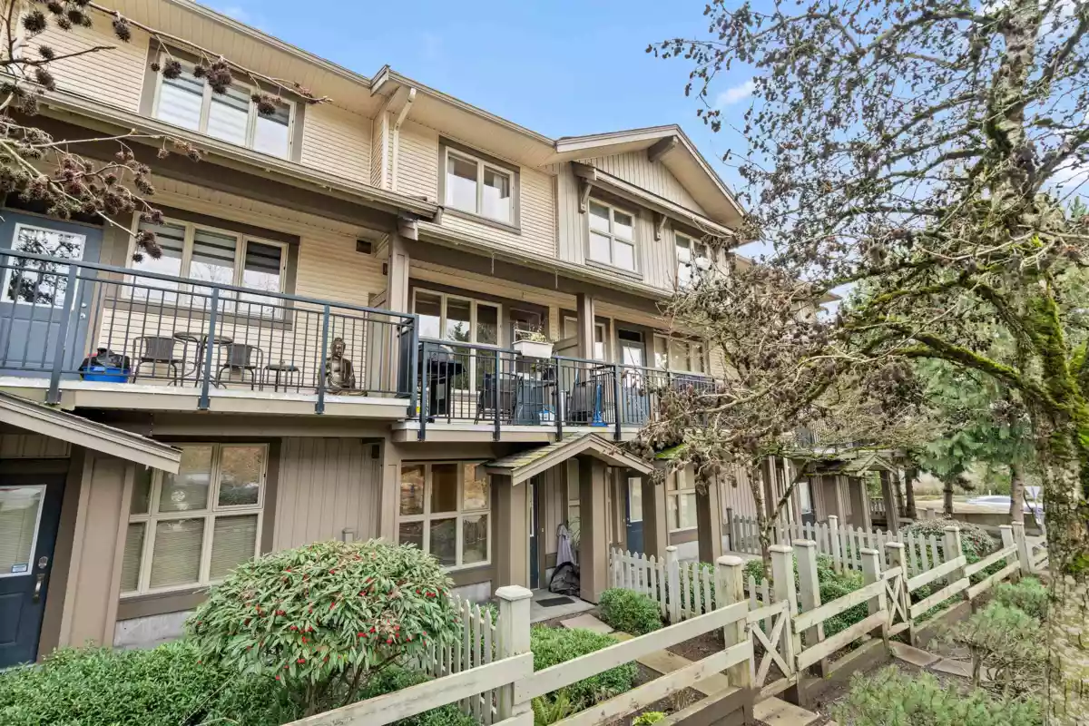 Staircase Photo of 3 20326 68 Avenue, Langley, BC