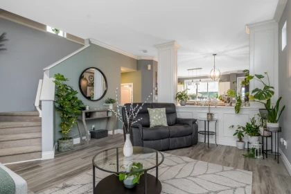 Kitchen Photo of 6675 184a Street, Surrey, BC
