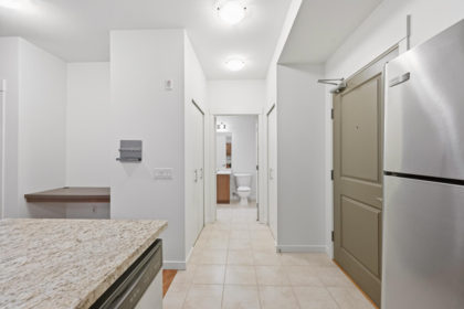 Primary Bathroom Photo of 309 11950 Harris Road, Pitt Meadows, BC