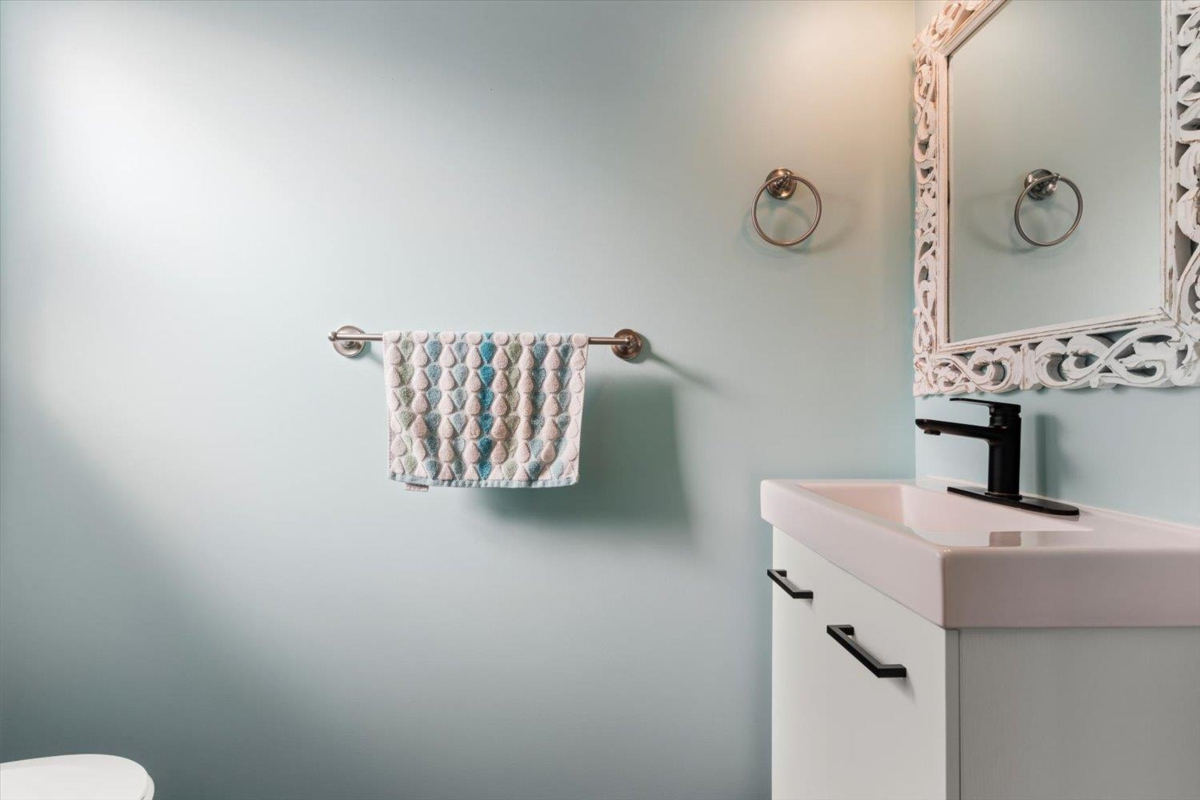 Kitchen Island Photo of 29 46832 Hudson Road, Chilliwack, BC