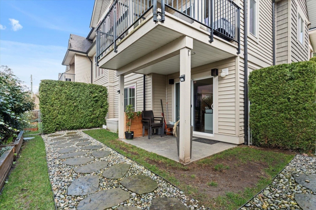 Neighborhood Park Photo Near 29 46832 Hudson Road, Chilliwack, BC