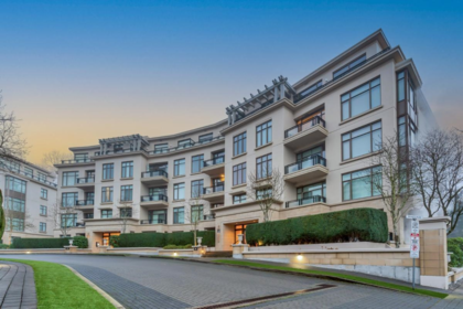 401 568 Waters Edge Crescent, West Vancouver, BC, Park Royal — 3 bed apartment/condo for sale