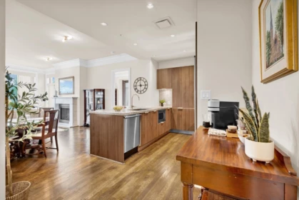 401 568 Waters Edge Crescent, West Vancouver, BC
