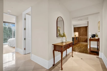 401 568 Waters Edge Crescent, West Vancouver, BC