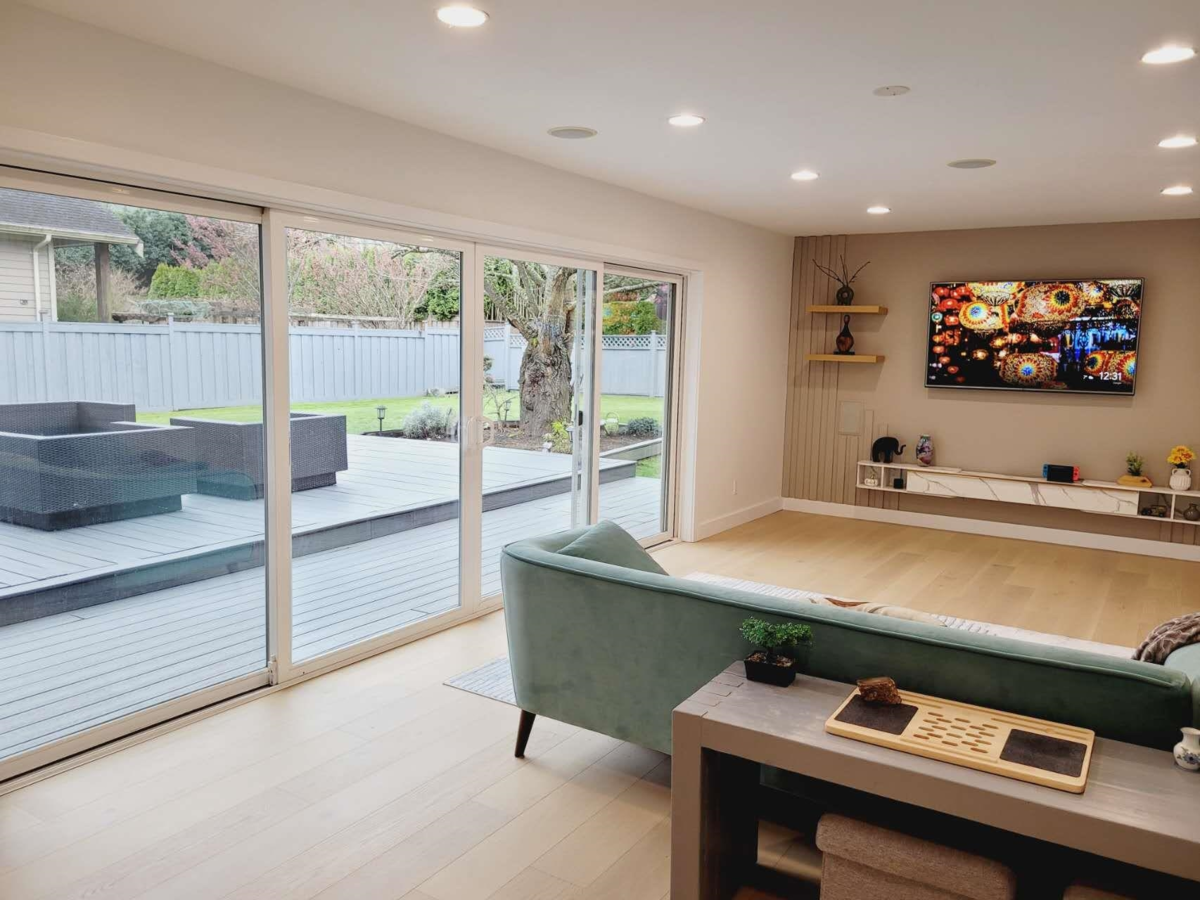 Walk-In Closet Photo of 971 51a Street, Delta, BC