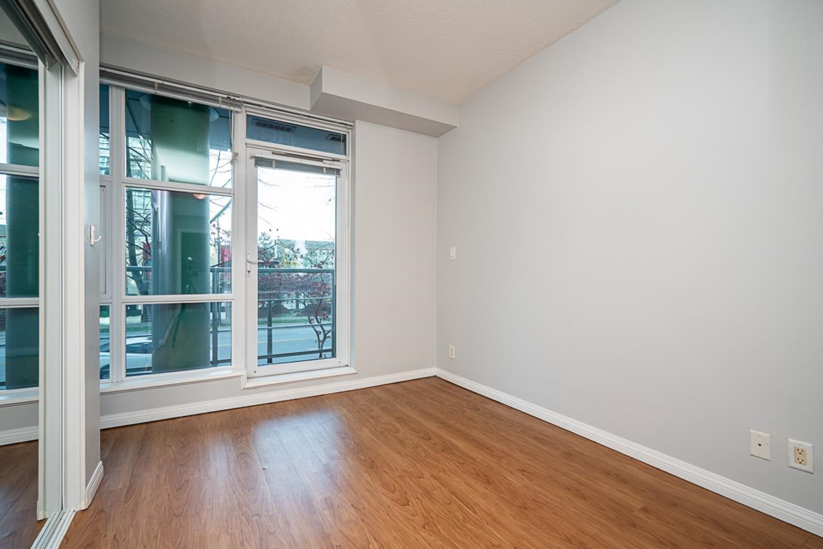 Bedroom 2 Photo of TH6 168 E Esplanade Avenue, North Vancouver, BC