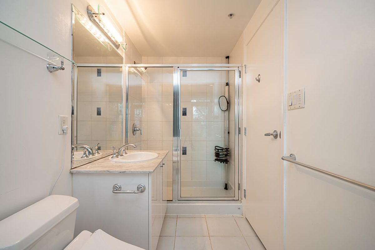 Bedroom 4 Photo of TH6 168 E Esplanade Avenue, North Vancouver, BC