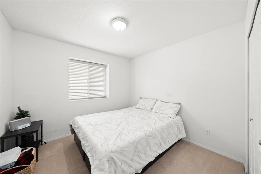 Hallway Photo of 30980 Brookdale Court, Abbotsford, BC