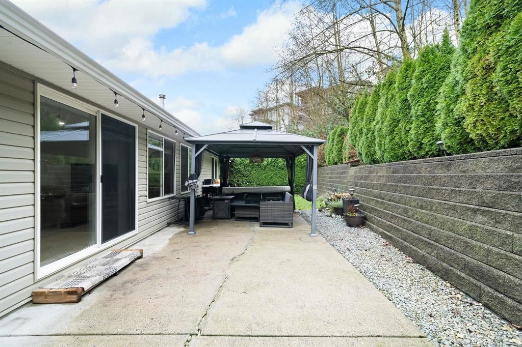 Swimming Pool Photo of 30980 Brookdale Court, Abbotsford, BC