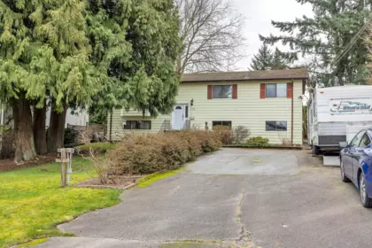 11130 80 Avenue, Delta, BC, Delta — Single Family Residence for sale
