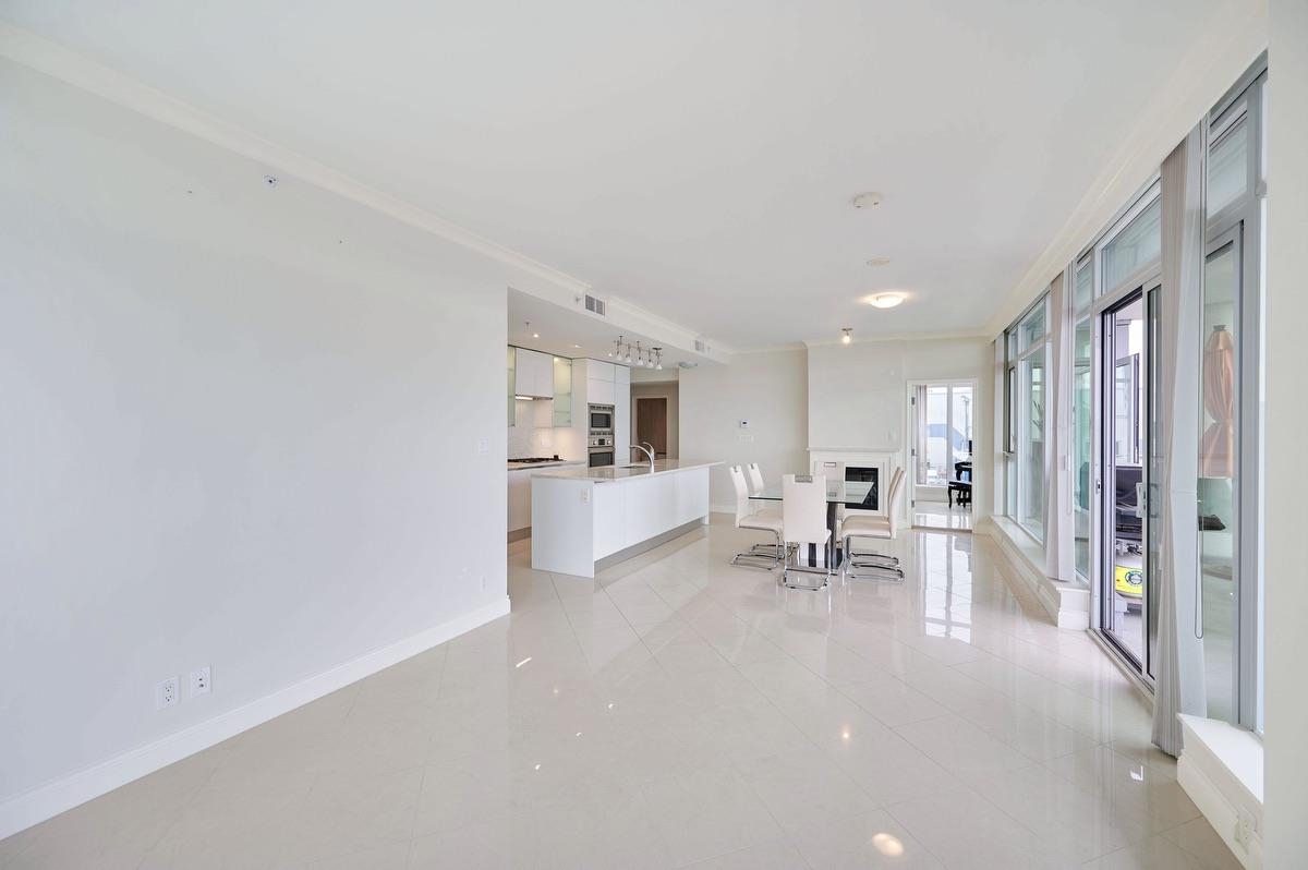 Breakfast Nook Photo of 401 199 Victory Ship Way, North Vancouver, BC