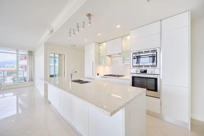 401 199 Victory Ship Way, North Vancouver, BC
