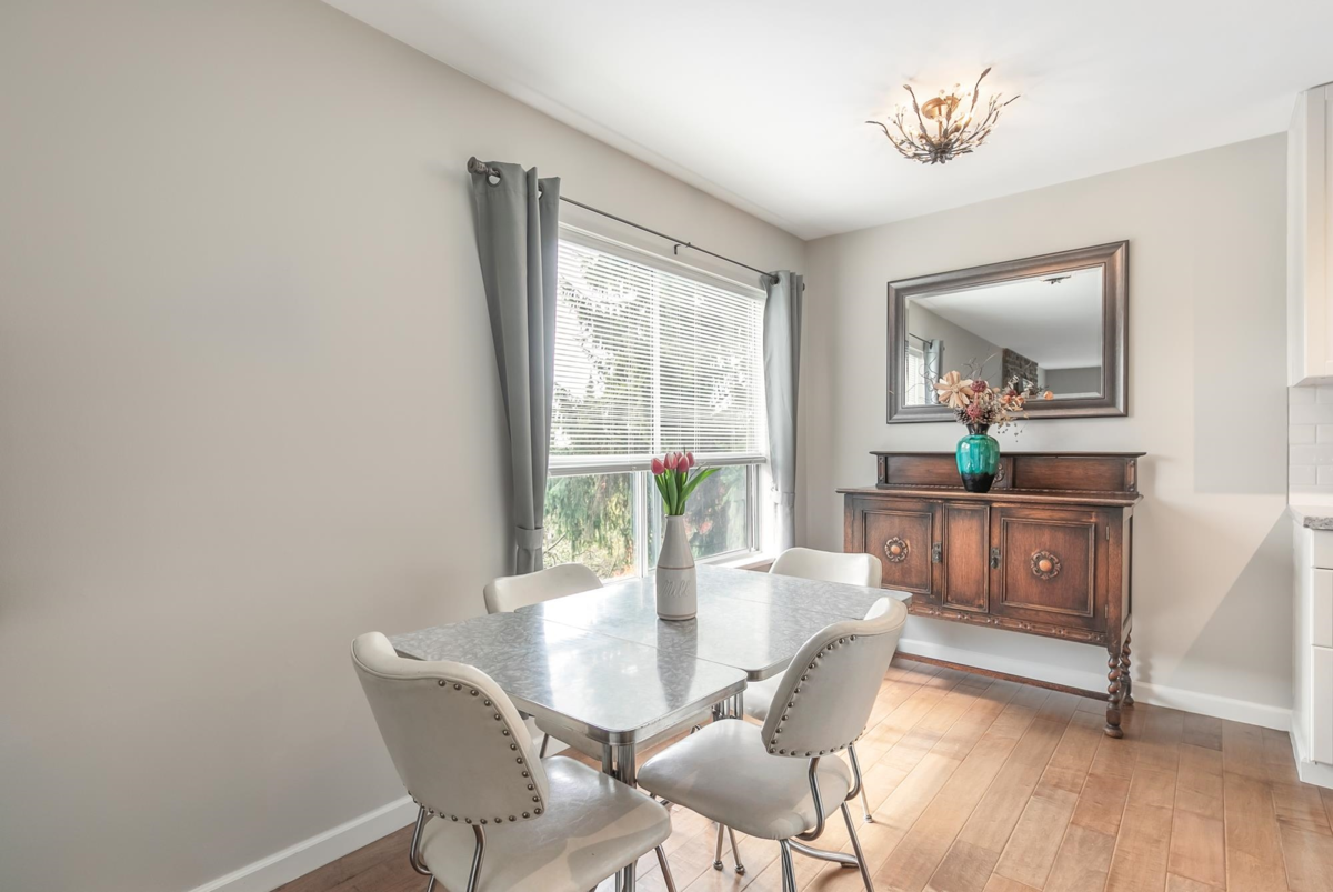 Bedroom 3 Photo of 213 230 Mowat Street, New Westminster, BC