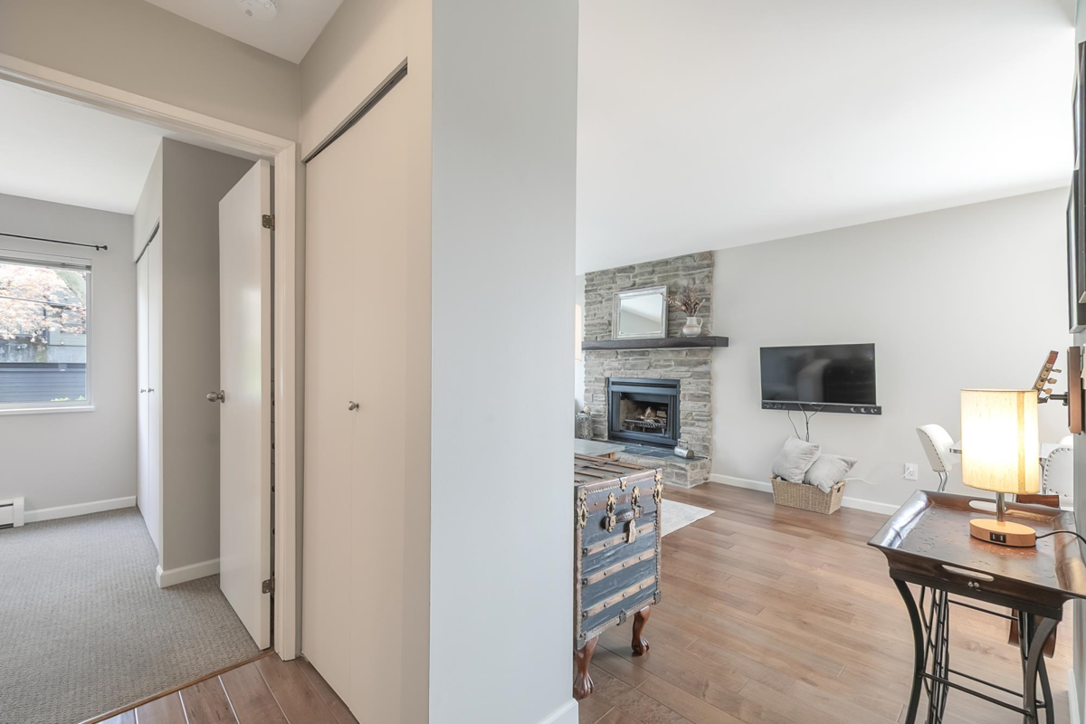 Laundry Room Photo of 213 230 Mowat Street, New Westminster, BC