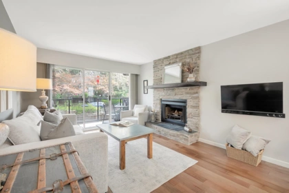 213 230 Mowat Street, New Westminster, BC