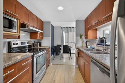 1201 183 Keefer Place, Vancouver, BC