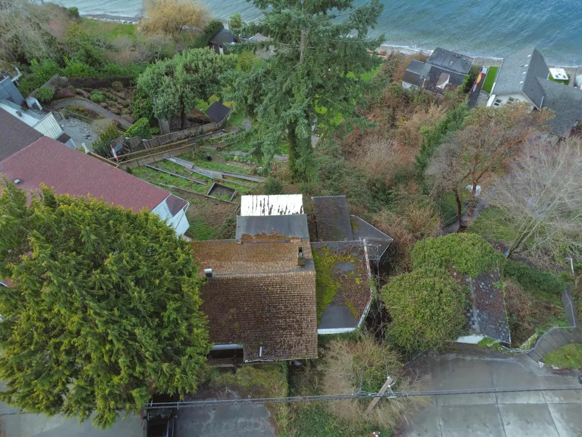 Kitchen Photo of 5225B Sunshine Coast Highway, Sechelt, BC