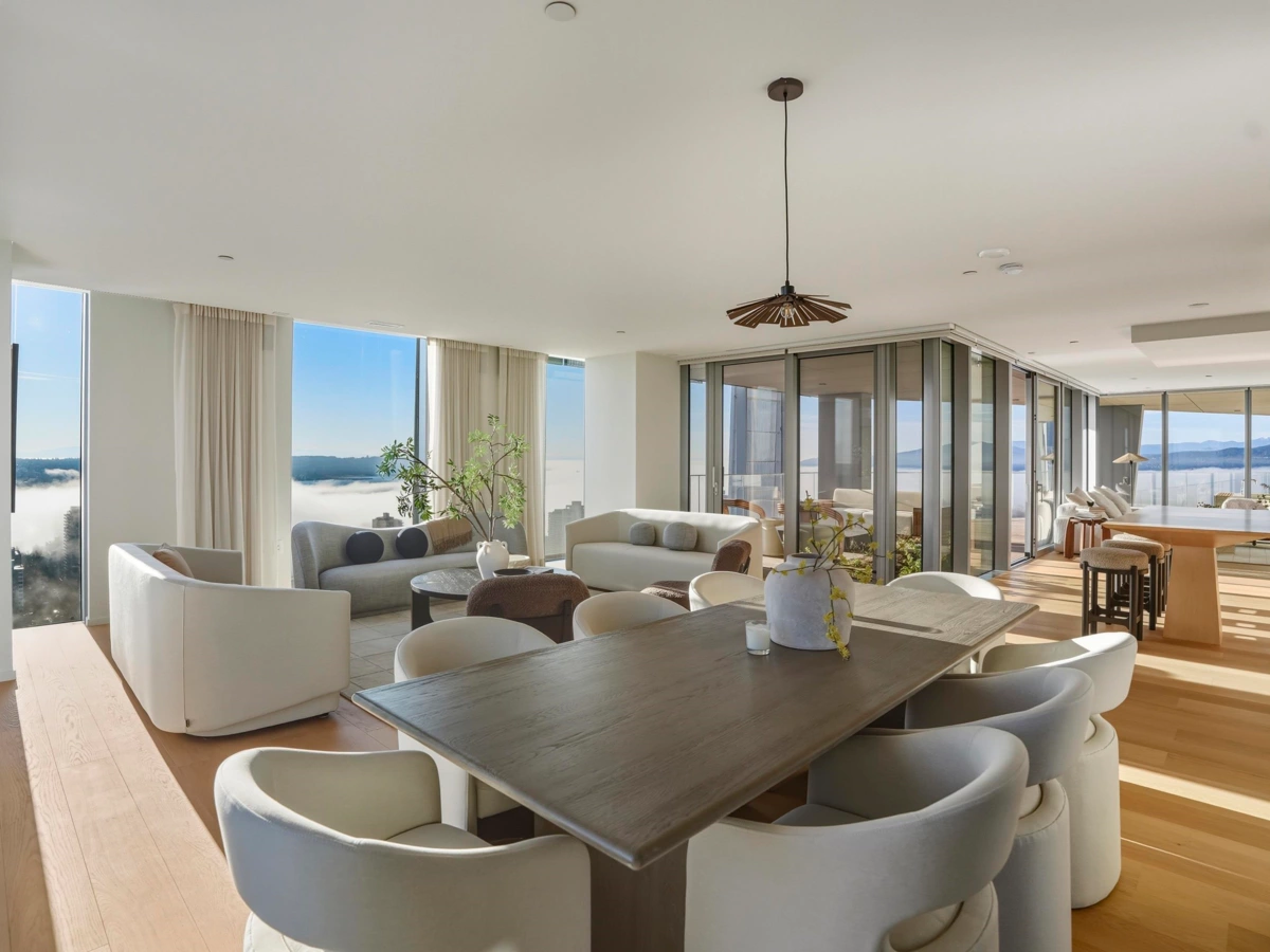 Dining Area Photo of 3902 1568 Alberni Street, Vancouver, BC