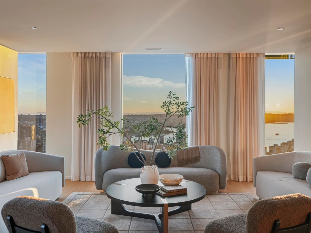 Kitchen Island Photo of 3902 1568 Alberni Street, Vancouver, BC