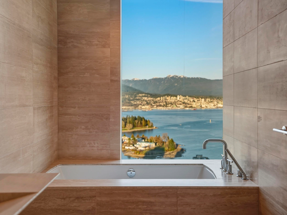 Swimming Pool Photo of 3902 1568 Alberni Street, Vancouver, BC