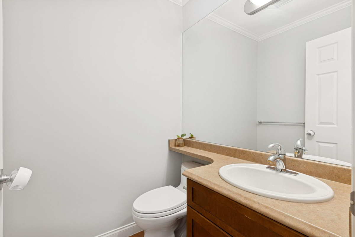 Hallway Photo of 71 3088 Francis Road, Richmond, BC