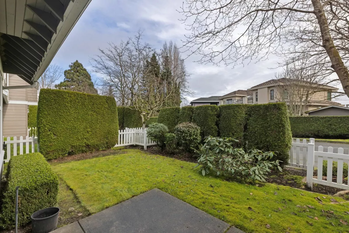 Staircase Photo of 71 3088 Francis Road, Richmond, BC