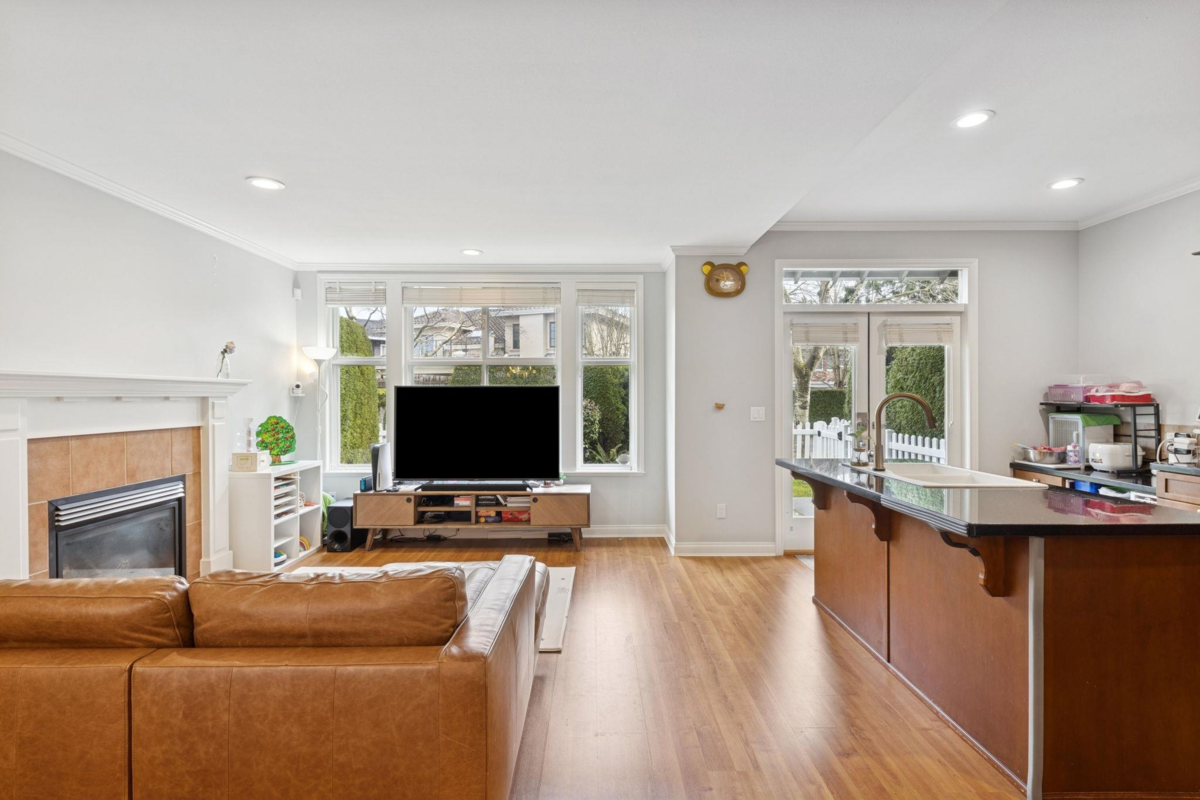 Walk-In Closet Photo of 71 3088 Francis Road, Richmond, BC