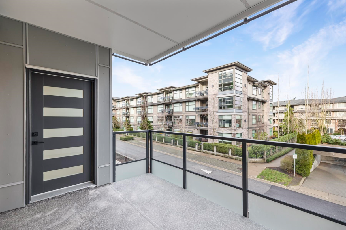 Bedroom 4 Photo of 203 15353 17 Avenue, Surrey, BC