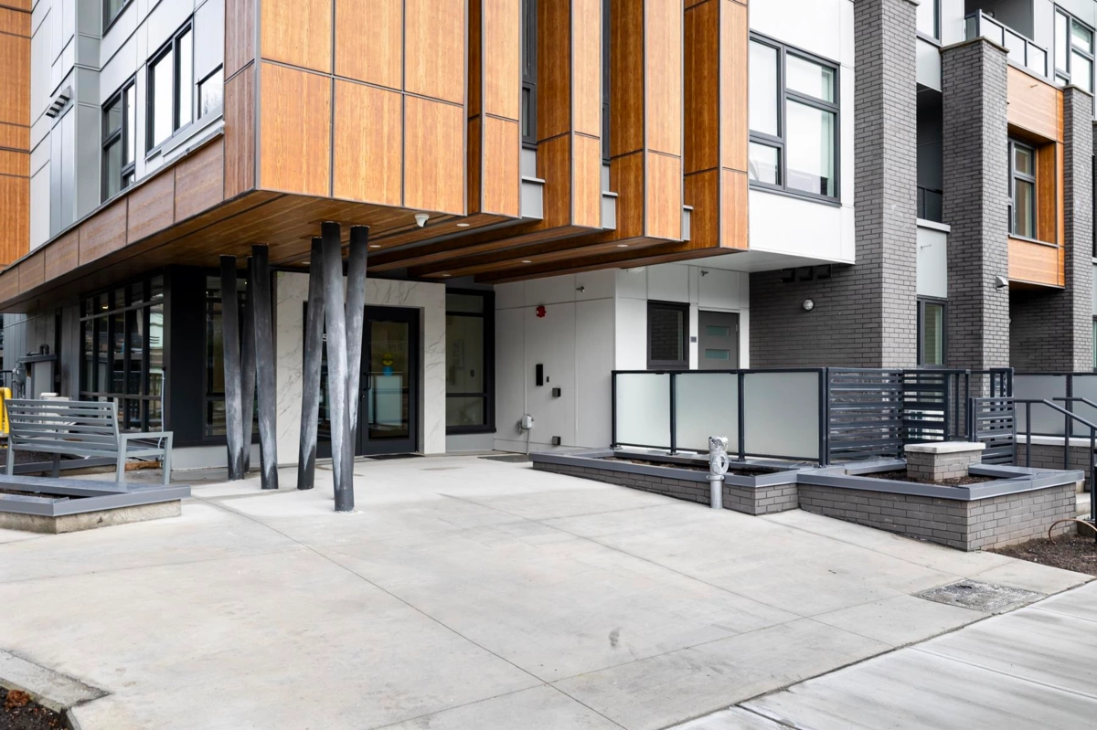 Loft / Bonus Room Photo of 203 15353 17 Avenue, Surrey, BC